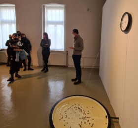SŠUP / Komentovaná prehliadka a workshop / Stano Masár - Ako čítať skutočnosť?