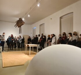 SŠUP / Komentovaná prehliadka a workshop / Stano Masár - Ako čítať skutočnosť?