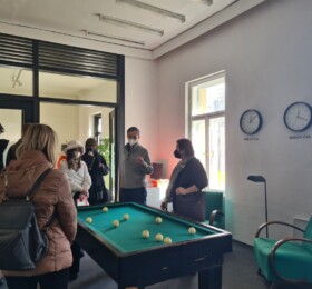 SŠUP / Komentovaná prehliadka a workshop / Stano Masár - Ako čítať skutočnosť?