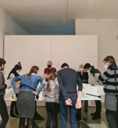 Komentovaná prehliadka a workshop / Stano Masár - Ako čítať skutočnosť?