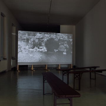 Výstava SLIPPERY MNENOSYNE