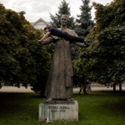 Martin Kochan - Klikovanie (séria 2 fotiek), 2023